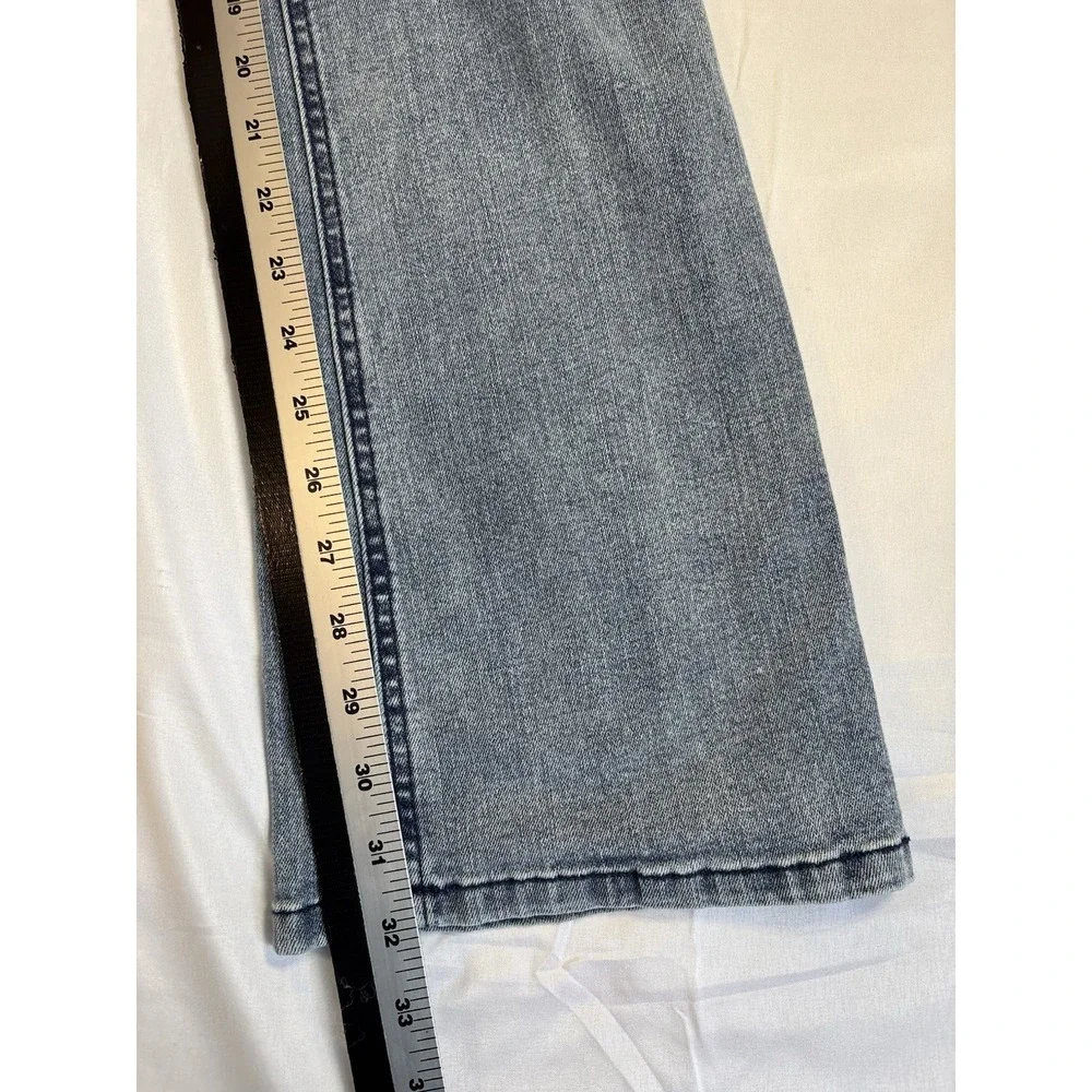 Democracy Women's 6 Flare Bootcut Jeans 